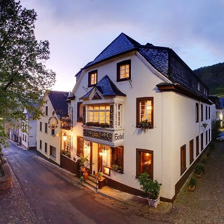 Hotel Weingut Schuetzen Senheim Dış mekan fotoğraf