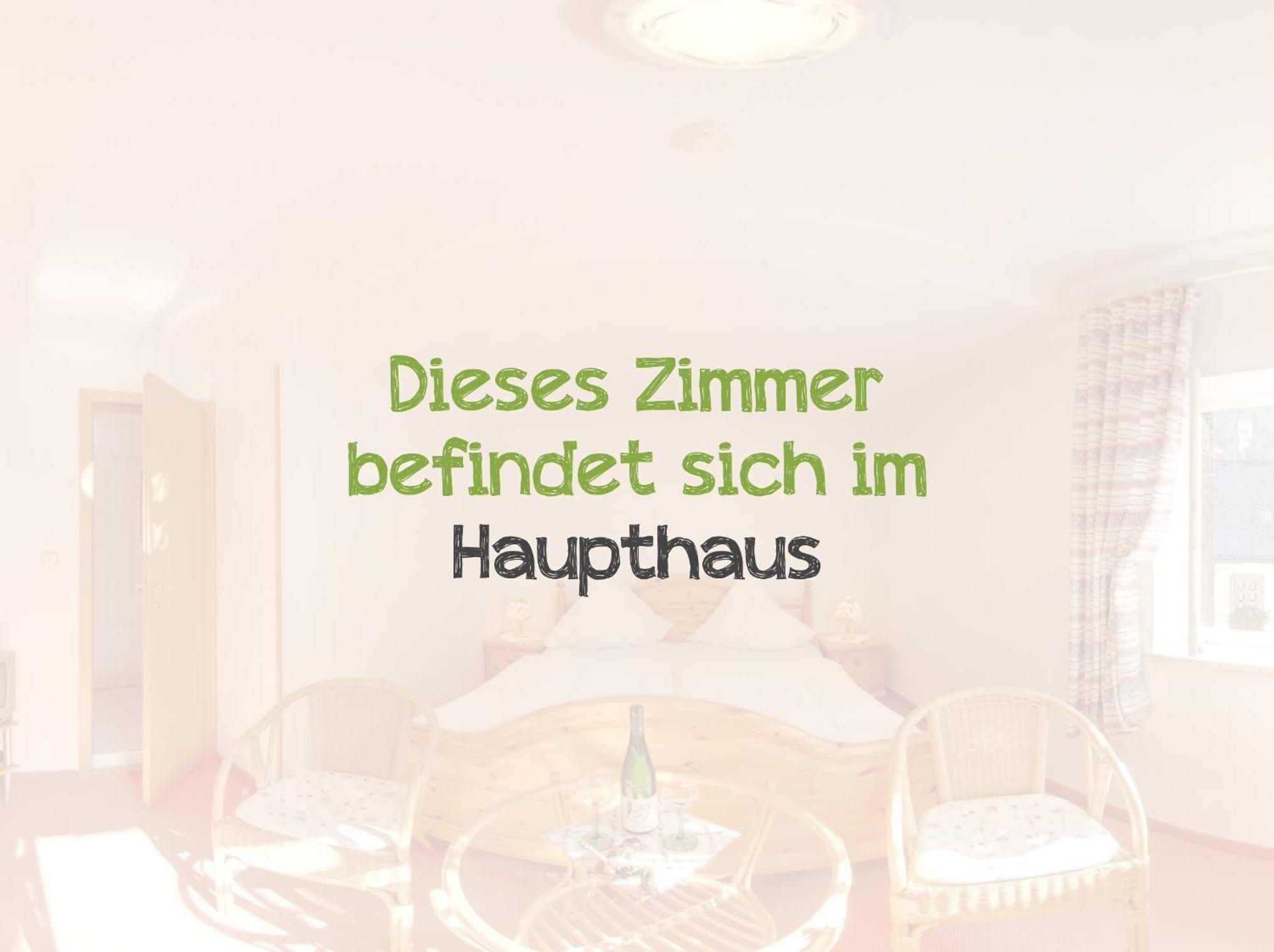 Hotel Weingut Schuetzen Senheim Oda fotoğraf